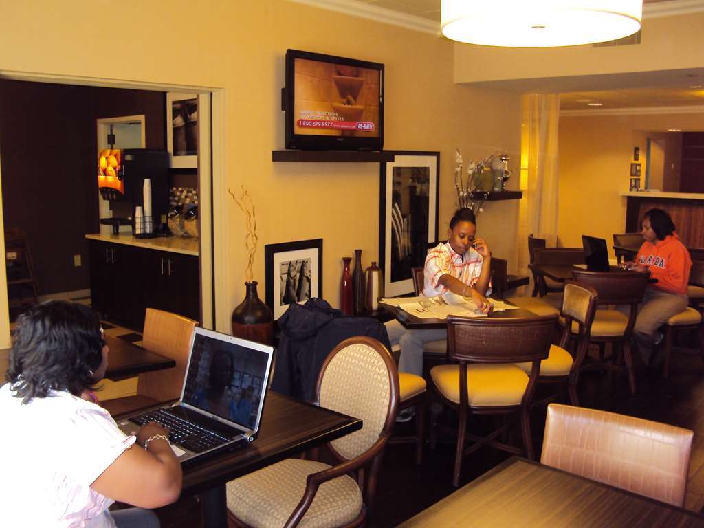 Hampton Inn Starkville Restaurang bild
